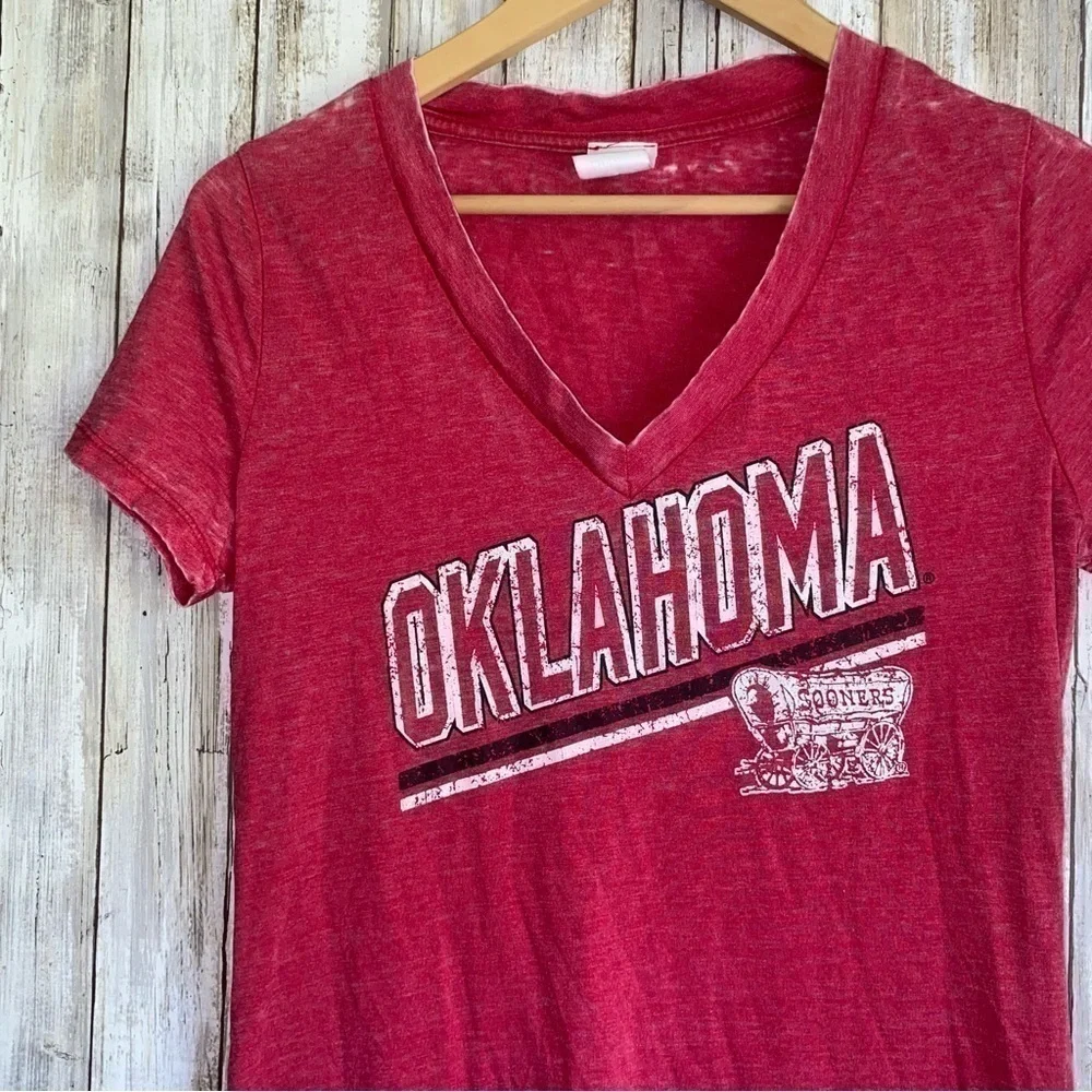 Oklahoma Sooners V Neck Tee Women’s Medium Red Heather Boomer Sooners Game Day